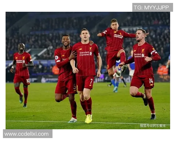 水晶宫与莱斯特城激战正酣谁能在英超赛场上笑到最后