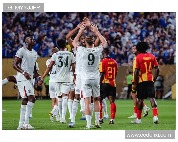 萨尔茨堡红牛迎战维也纳球队争夺奥地利足球联赛冠军荣耀