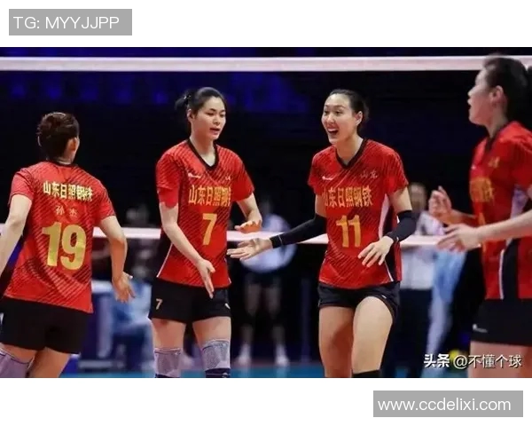 山东女排与上班女排激情对决展现职场女性的运动魅力与团队精神